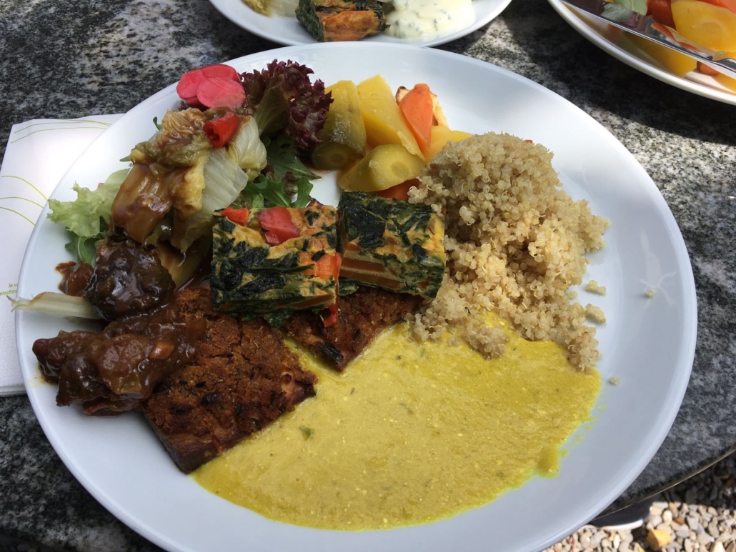 Kientaltalerhof_leckeres_Essen_von_lieben_Menschen_zubreitet